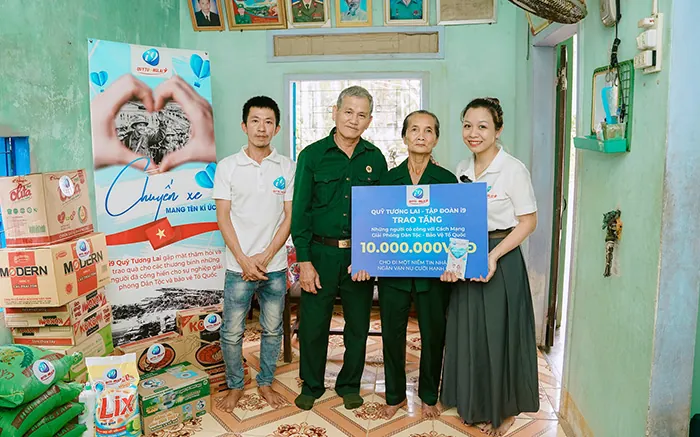 Đội ngũ hỗ trợ khách hàng ee88 luôn sẵn sàng phục vụ 24/7